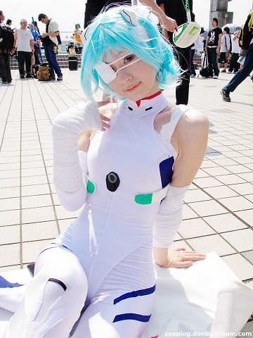 wf08s_04a.jpg